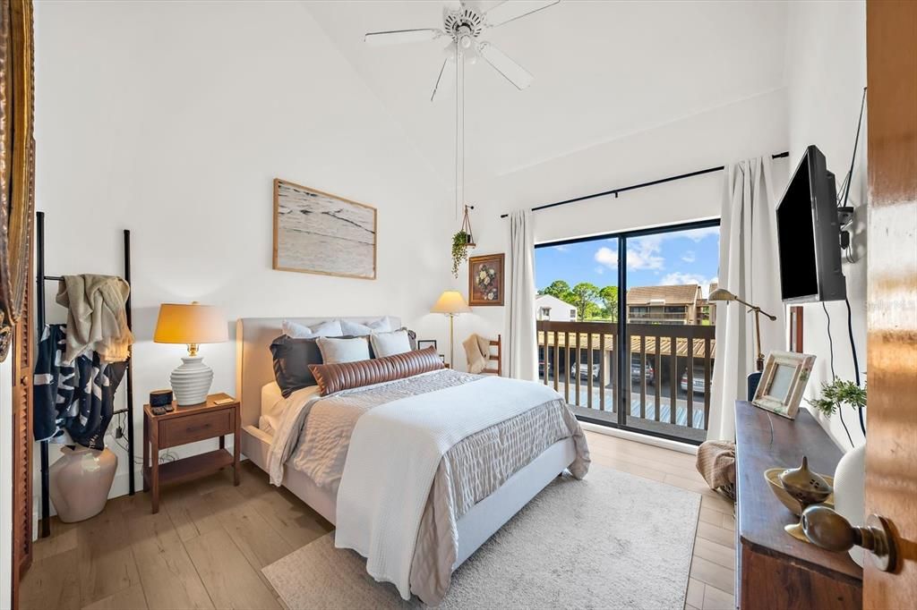 For Sale: $350,000 (3 beds, 2 baths, 1494 Square Feet)