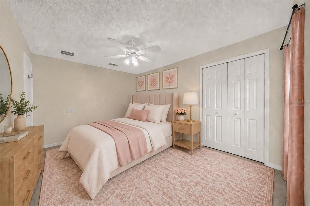 Activo con contrato: $325,000 (4 camas, 2 baños, 1840 Pies cuadrados)