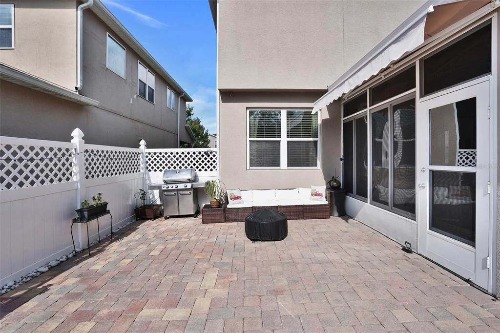 En Venta: $610,000 (5 camas, 2 baños, 2668 Pies cuadrados)