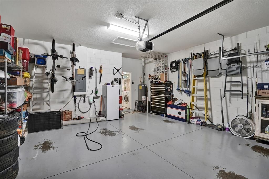 En Venta: $610,000 (5 camas, 2 baños, 2668 Pies cuadrados)
