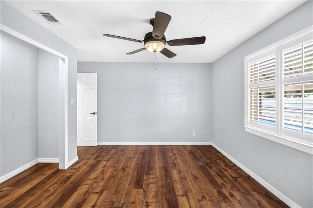 For Sale: $445,000 (3 beds, 2 baths, 1664 Square Feet)