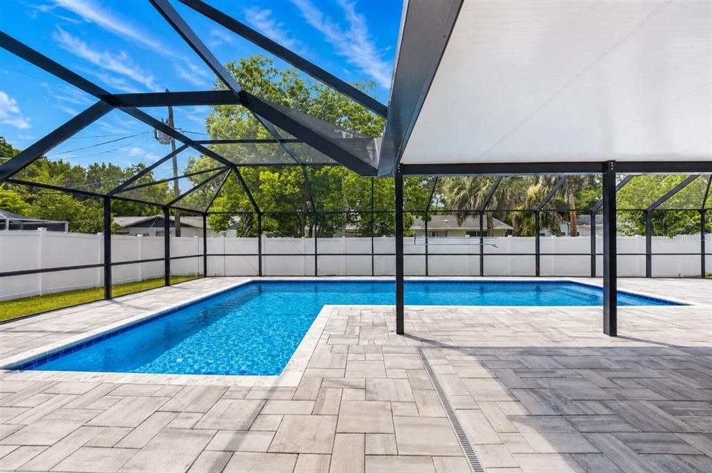 For Sale: $445,000 (3 beds, 2 baths, 1664 Square Feet)