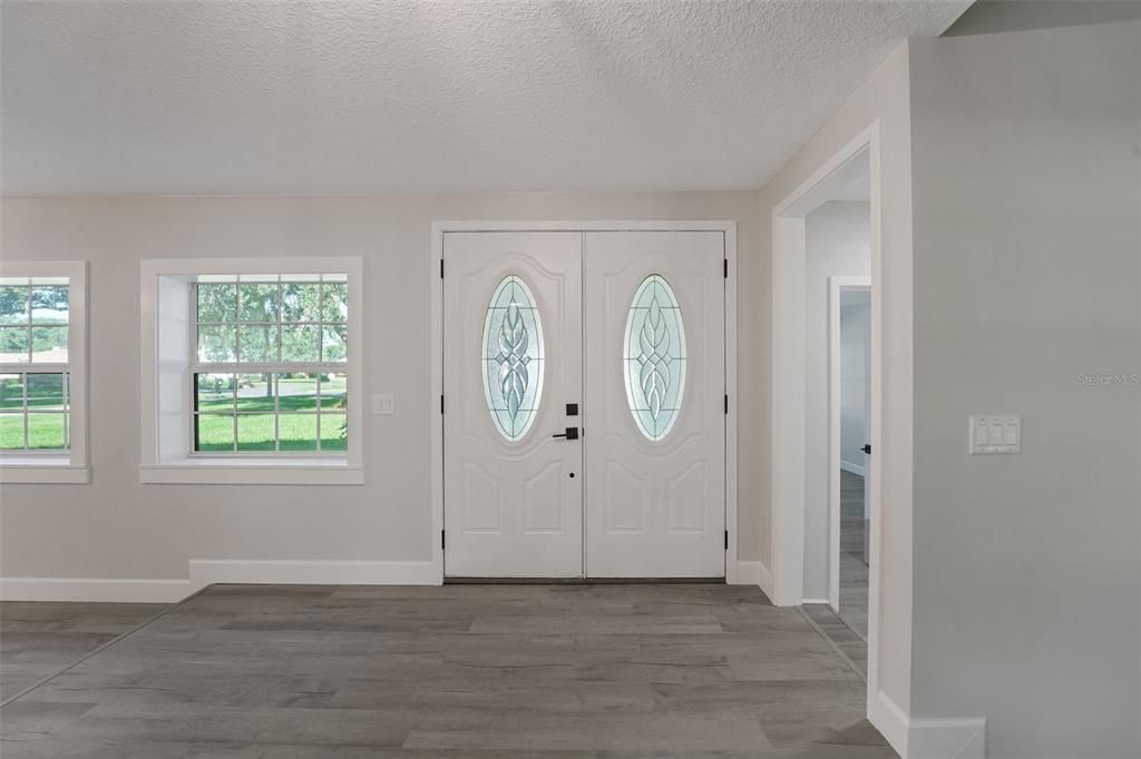 For Sale: $425,000 (4 beds, 2 baths, 2350 Square Feet)