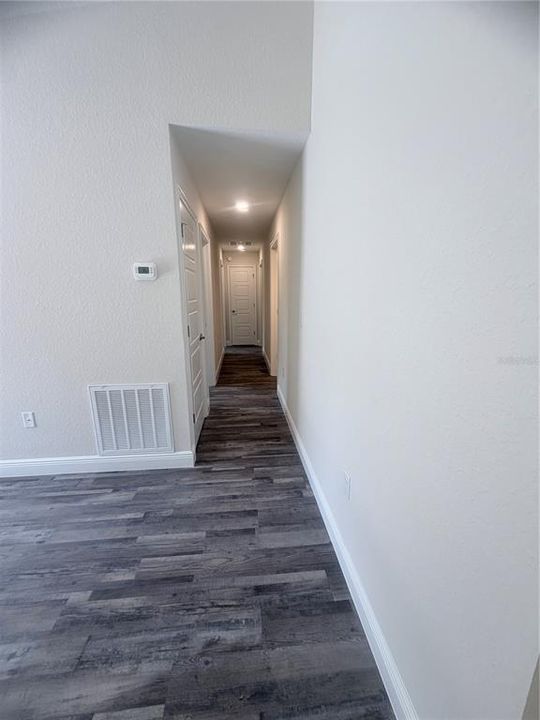 For Rent: $1,700 (3 beds, 2 baths, 1138 Square Feet)