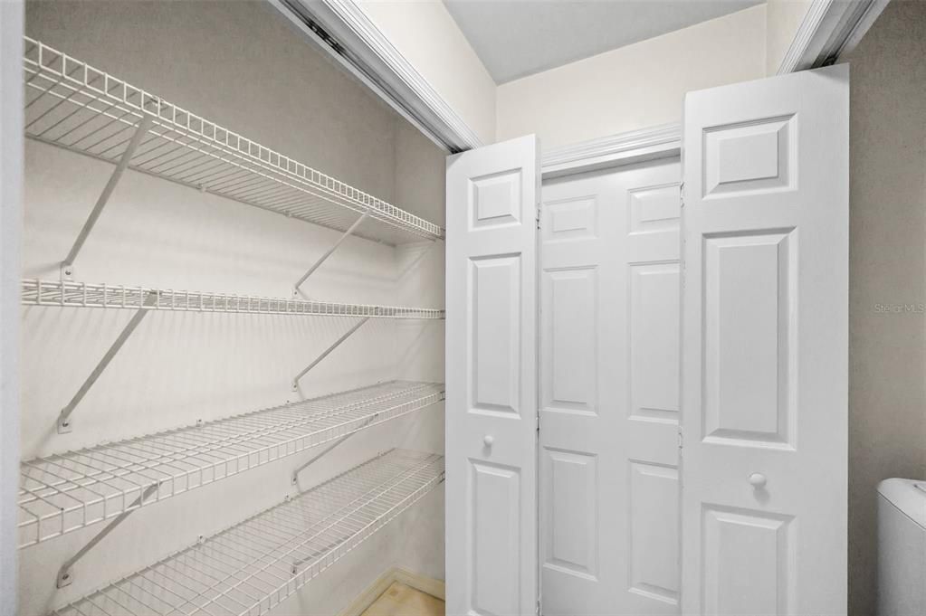 For Sale: $370,000 (3 beds, 2 baths, 1367 Square Feet)