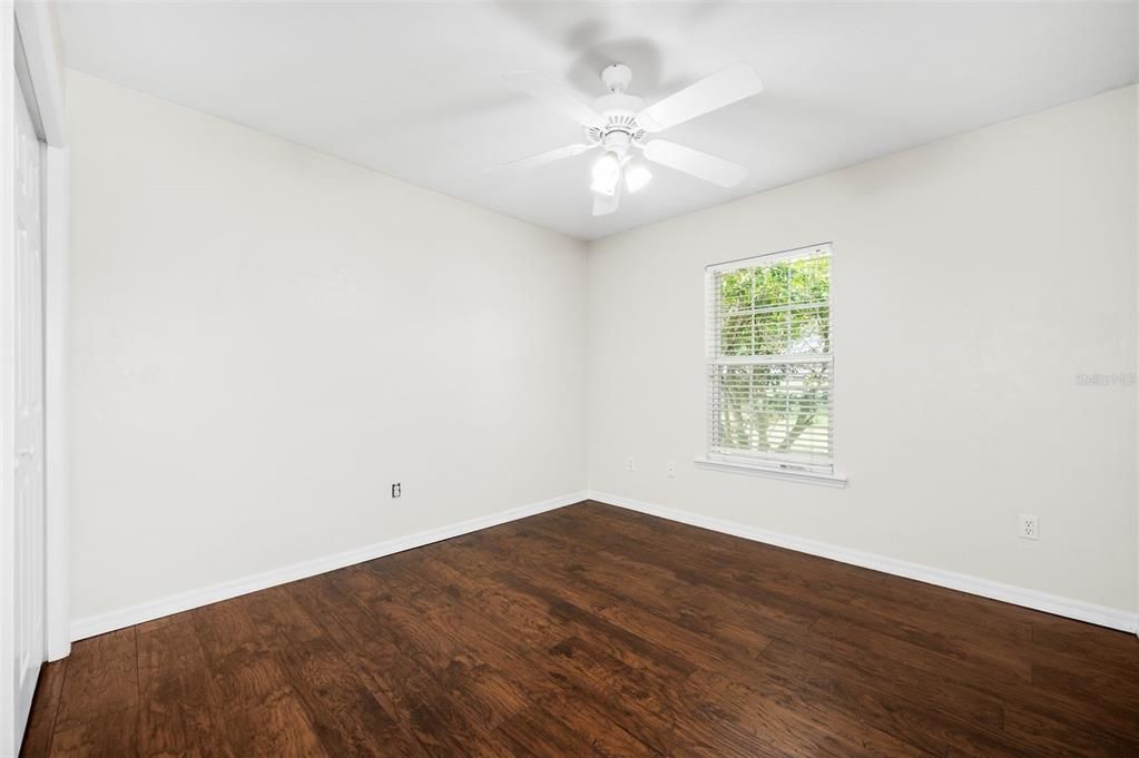 For Sale: $370,000 (3 beds, 2 baths, 1367 Square Feet)
