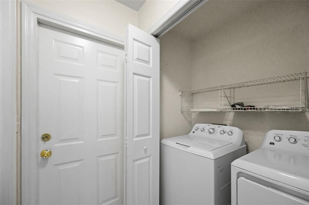 For Sale: $370,000 (3 beds, 2 baths, 1367 Square Feet)