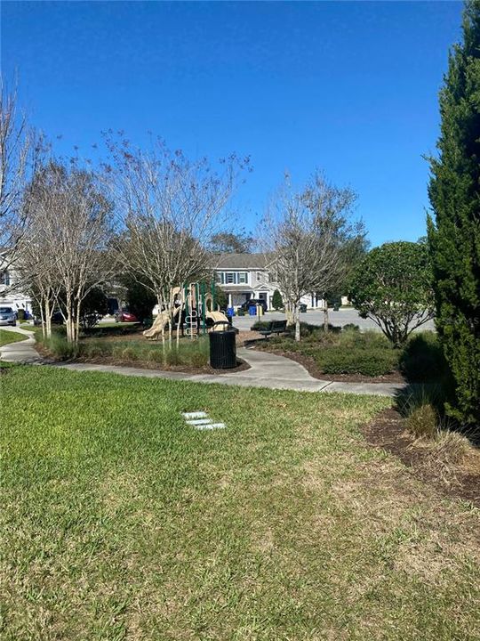 For Rent: $2,350 (3 beds, 2 baths, 1472 Square Feet)