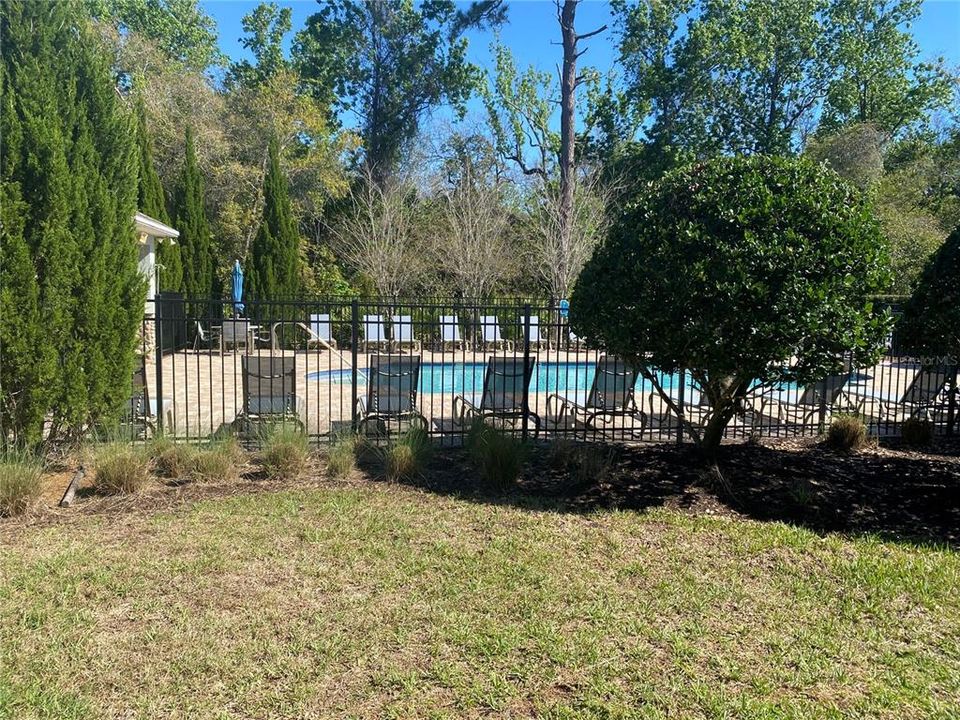 For Rent: $2,350 (3 beds, 2 baths, 1472 Square Feet)