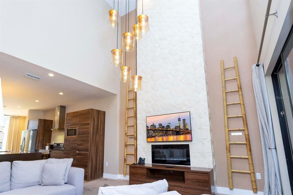 На продажу: $515,000 (4 спален, 4 ванн, 1557 Квадратных фут)