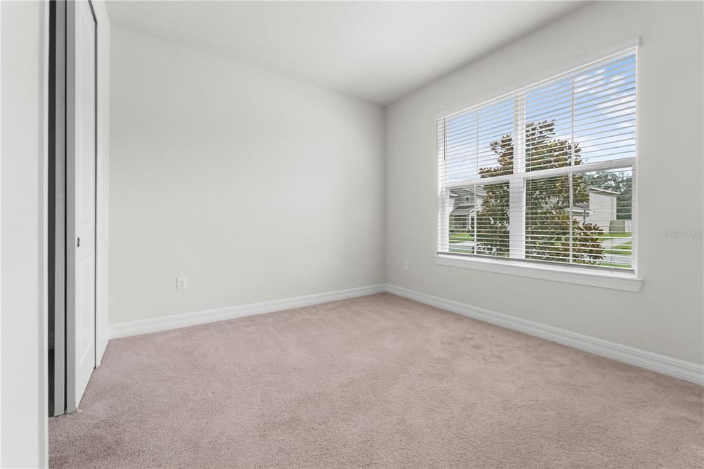 For Rent: $3,300 (5 beds, 3 baths, 2883 Square Feet)