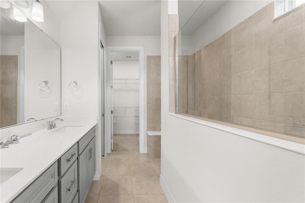 For Rent: $3,300 (5 beds, 3 baths, 2883 Square Feet)