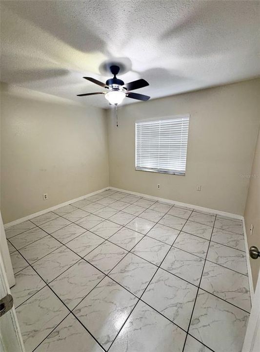 For Sale: $399,900 (3 beds, 2 baths, 1441 Square Feet)