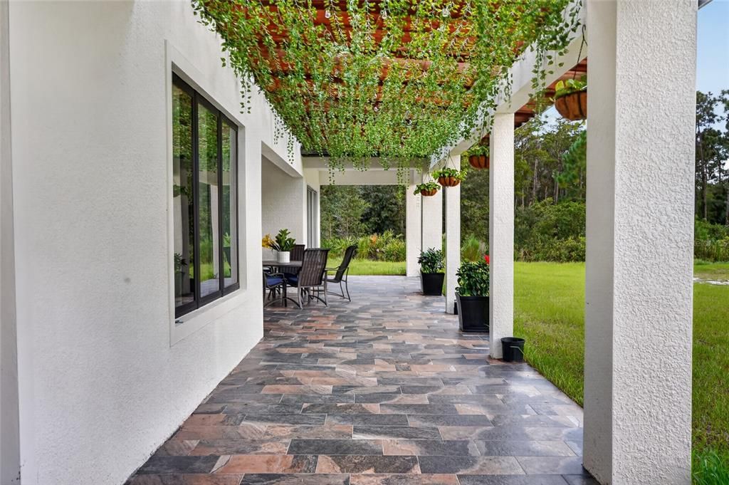 En Venta: $1,299,000 (5 camas, 6 baños, 3954 Pies cuadrados)