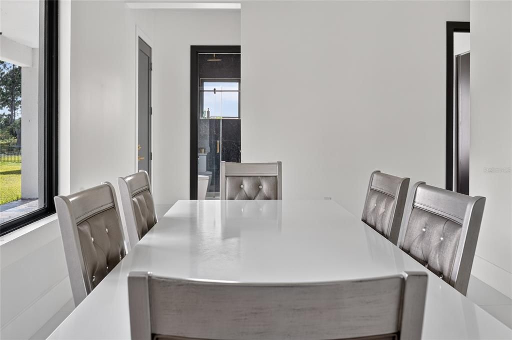 En Venta: $1,299,000 (5 camas, 6 baños, 3954 Pies cuadrados)