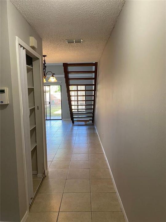 For Rent: $1,550 (2 beds, 2 baths, 1048 Square Feet)