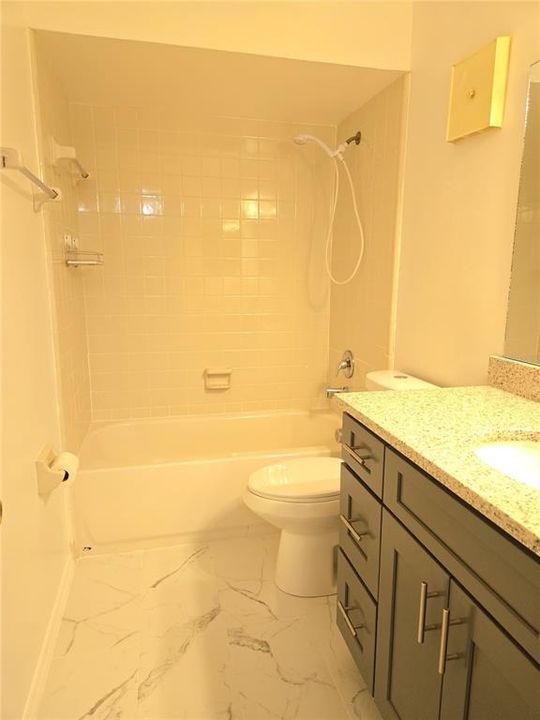 For Rent: $1,550 (2 beds, 2 baths, 1048 Square Feet)