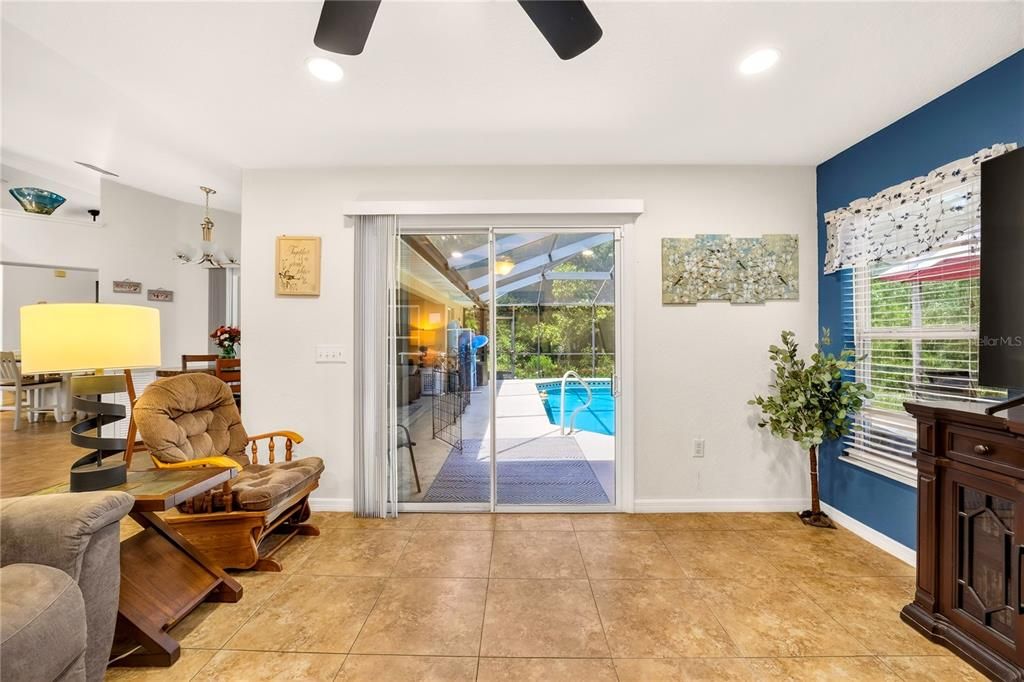 For Sale: $369,900 (3 beds, 2 baths, 2015 Square Feet)