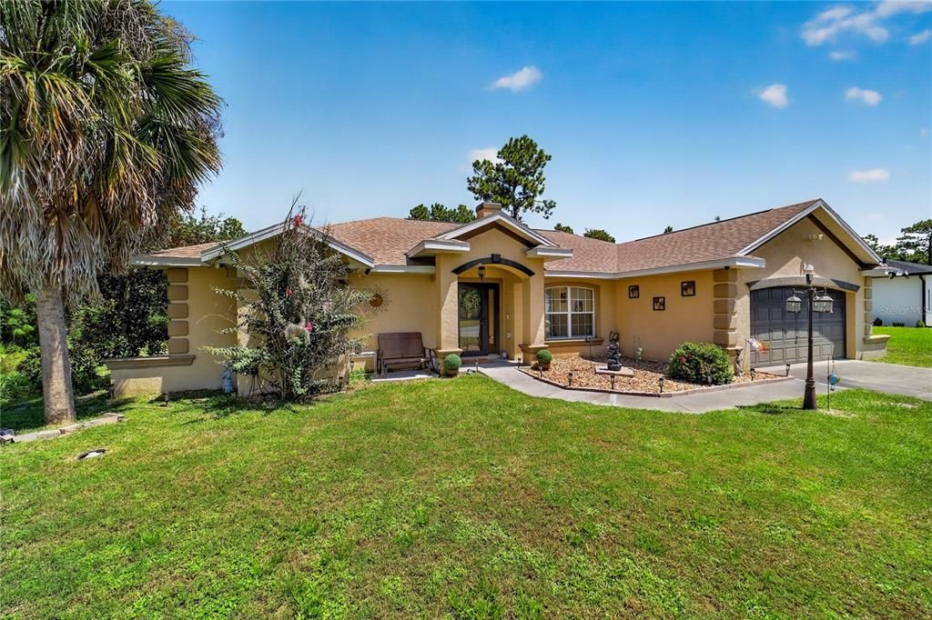 For Sale: $369,900 (3 beds, 2 baths, 2015 Square Feet)