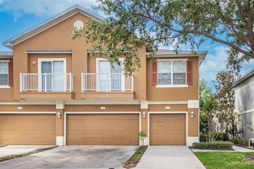 For Rent: $1,950 (2 beds, 2 baths, 1298 Square Feet)