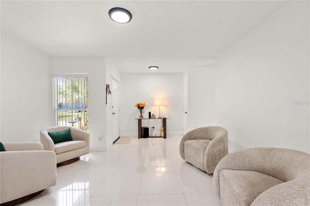 For Sale: $529,900 (3 beds, 2 baths, 1536 Square Feet)