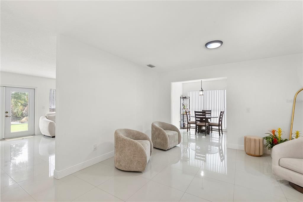 For Sale: $529,900 (3 beds, 2 baths, 1536 Square Feet)