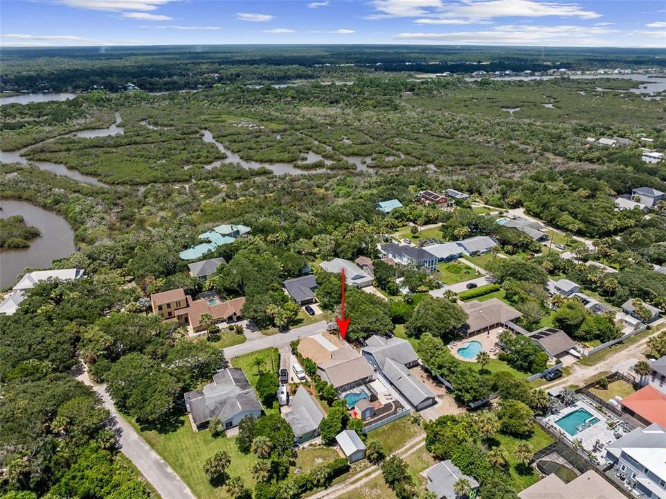 For Sale: $589,000 (3 beds, 2 baths, 1186 Square Feet)