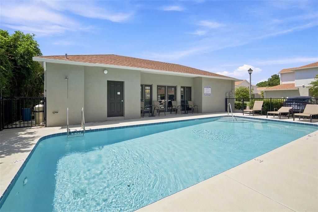 En Venta: $429,900 (3 camas, 2 baños, 1556 Pies cuadrados)