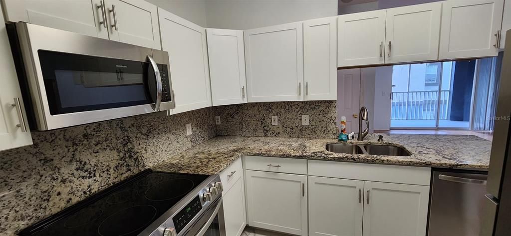 For Rent: $1,550 (2 beds, 2 baths, 1115 Square Feet)