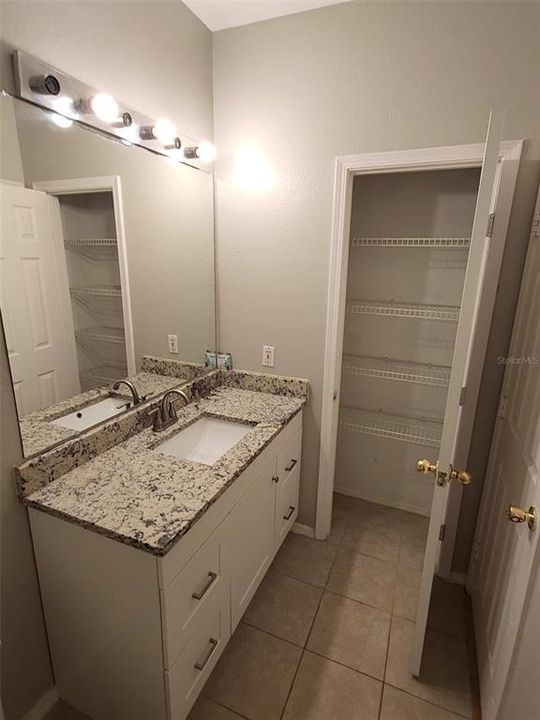 For Rent: $1,550 (2 beds, 2 baths, 1115 Square Feet)
