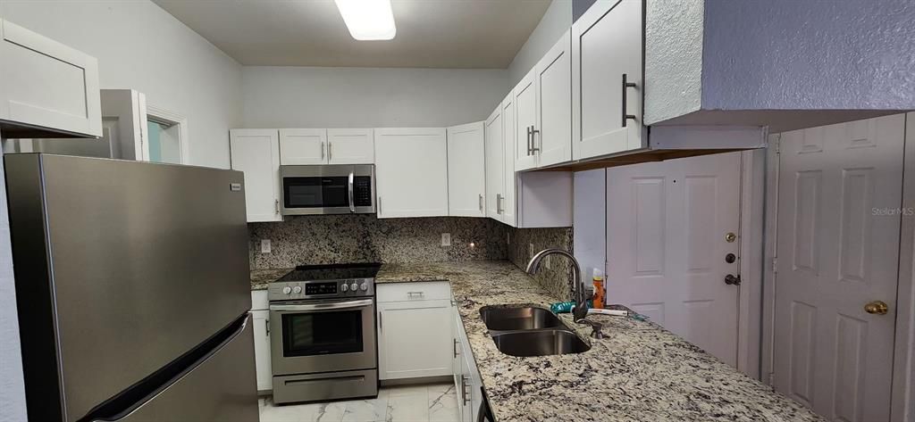 For Rent: $1,550 (2 beds, 2 baths, 1115 Square Feet)