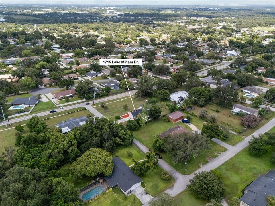 En Venta: $445,000 (4 camas, 2 baños, 2589 Pies cuadrados)