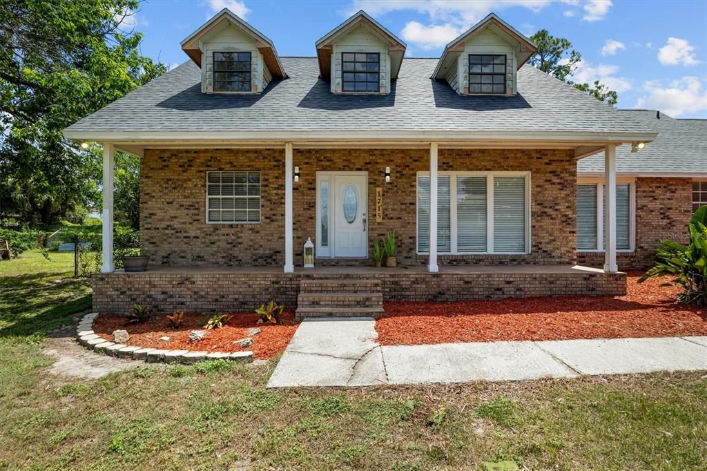 En Venta: $445,000 (4 camas, 2 baños, 2589 Pies cuadrados)