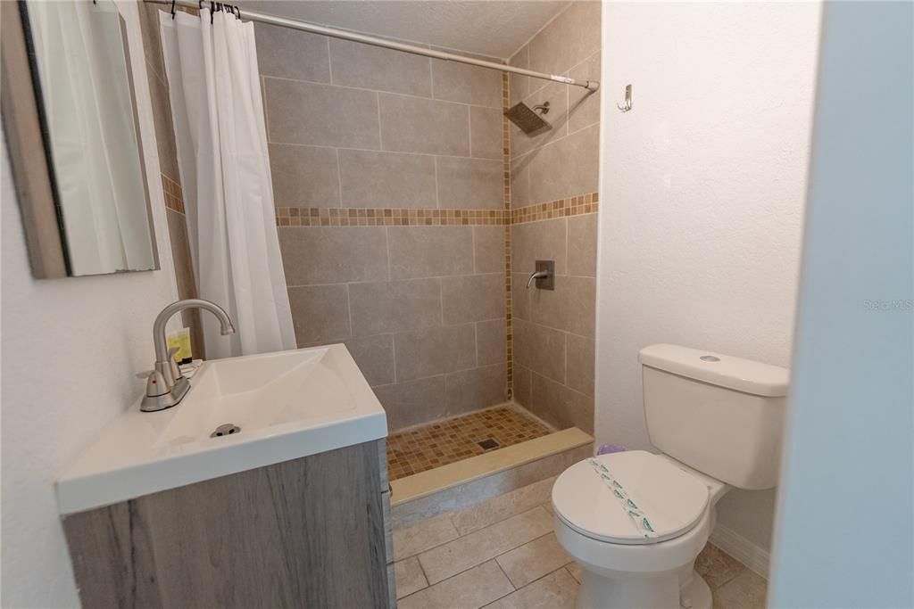 На продажу: $575,000 (4 спален, 3 ванн, 1745 Квадратных фут)