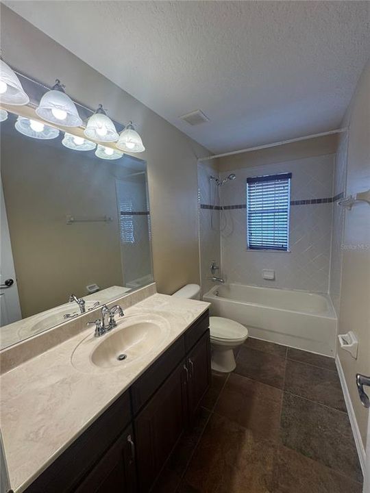 For Rent: $2,995 (3 beds, 2 baths, 1998 Square Feet)