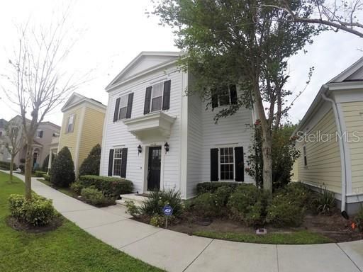 For Rent: $2,995 (3 beds, 2 baths, 1998 Square Feet)