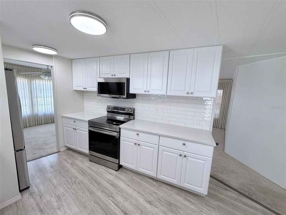 На продажу: $145,000 (2 спален, 2 ванн, 1152 Квадратных фут)