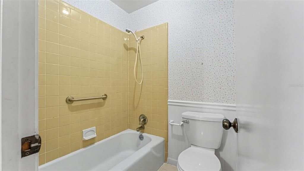 En Venta: $259,900 (3 camas, 2 baños, 1442 Pies cuadrados)