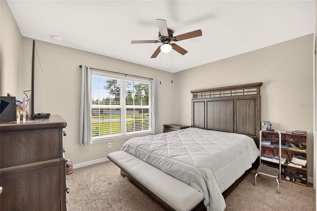 For Sale: $299,900 (4 beds, 2 baths, 1747 Square Feet)