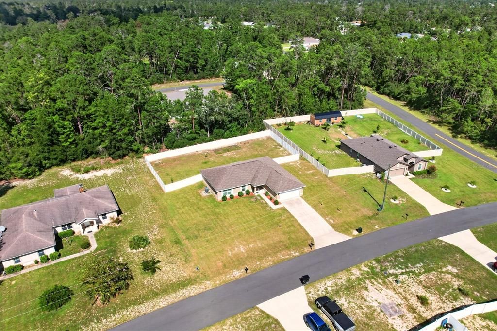 For Sale: $299,900 (4 beds, 2 baths, 1747 Square Feet)
