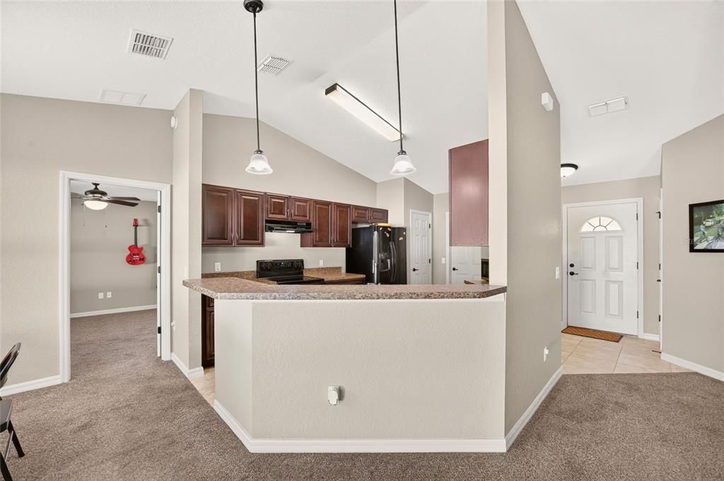 For Sale: $299,900 (4 beds, 2 baths, 1747 Square Feet)