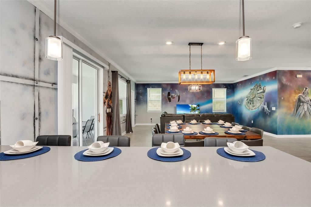 For Sale: $725,000 (6 beds, 6 baths, 3760 Square Feet)