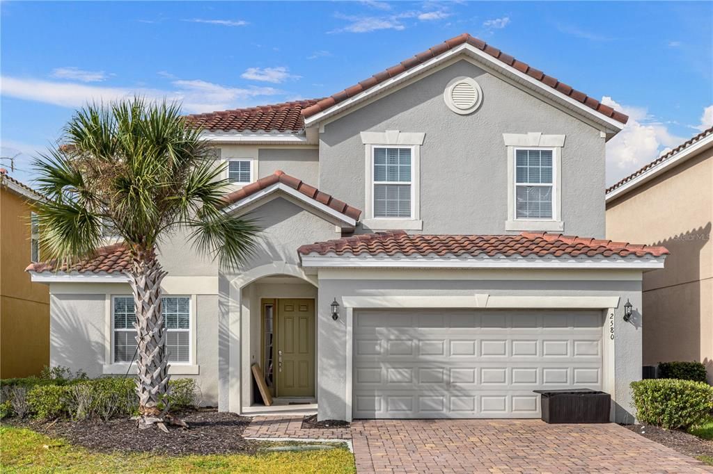 For Rent: $4,500 (8 beds, 6 baths, 3565 Square Feet)