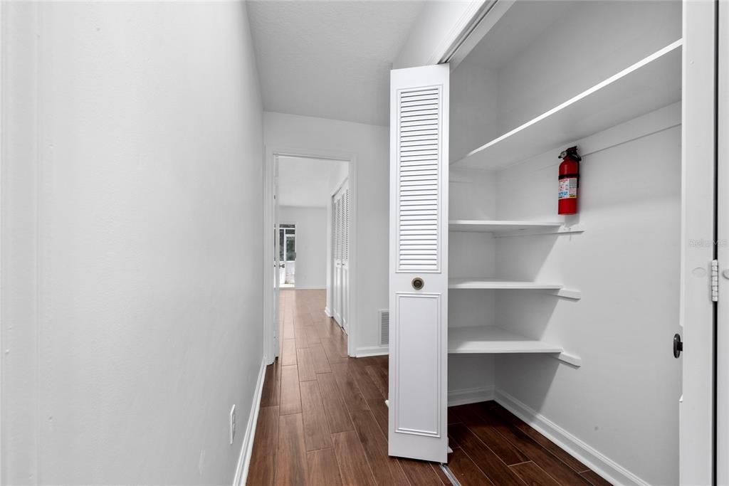 For Rent: $2,800 (4 beds, 2 baths, 1823 Square Feet)