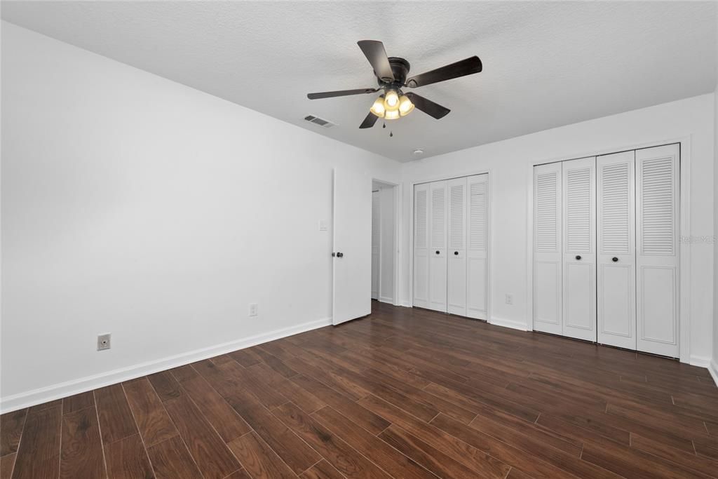 For Rent: $2,800 (4 beds, 2 baths, 1823 Square Feet)