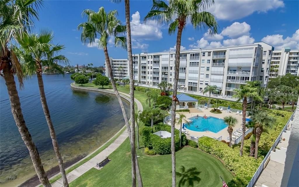 For Rent: $3,000 (2 beds, 2 baths, 1145 Square Feet)