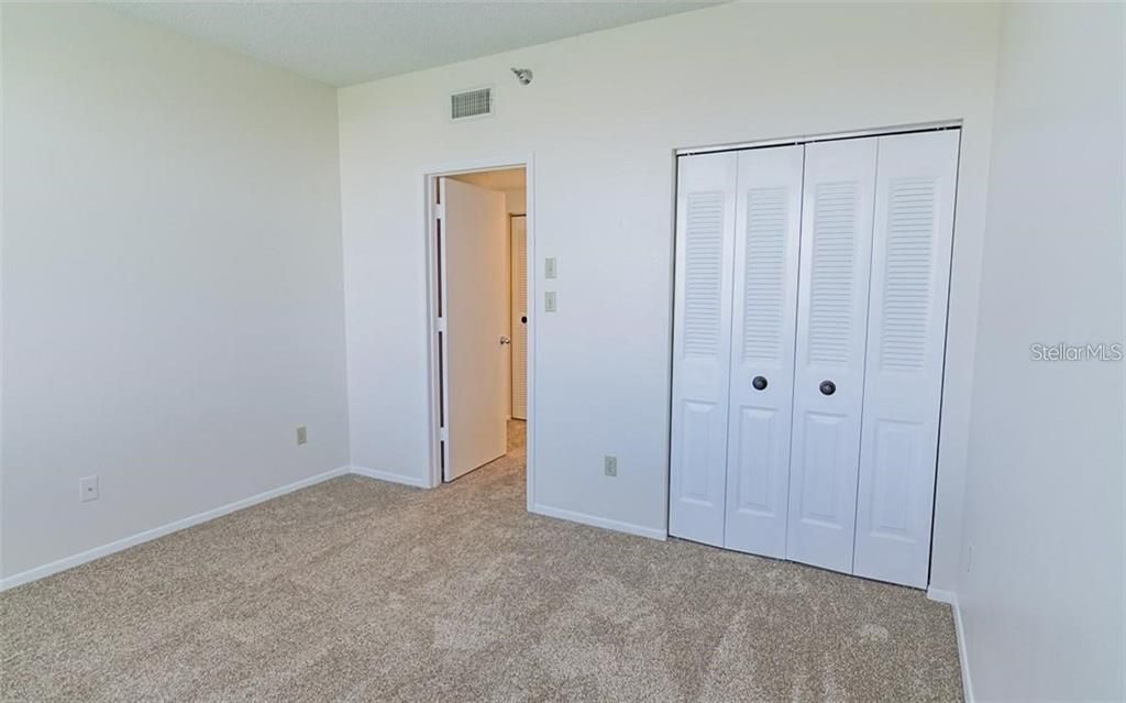 For Rent: $3,000 (2 beds, 2 baths, 1145 Square Feet)