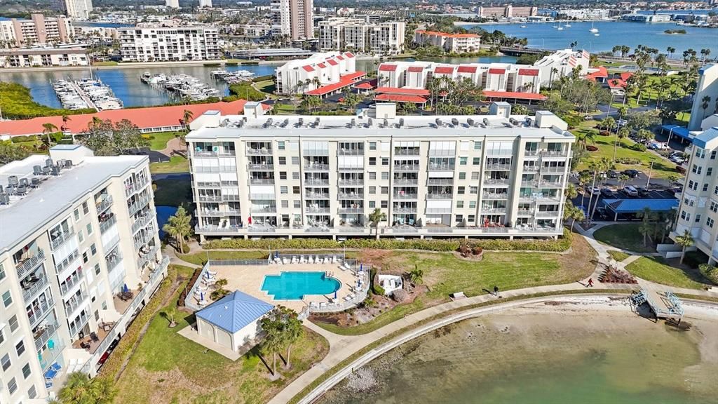 For Rent: $3,000 (2 beds, 2 baths, 1145 Square Feet)