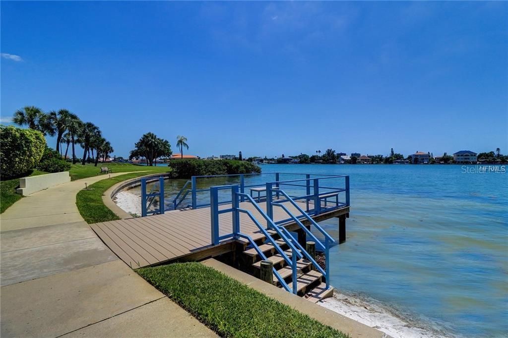 For Rent: $3,000 (2 beds, 2 baths, 1145 Square Feet)
