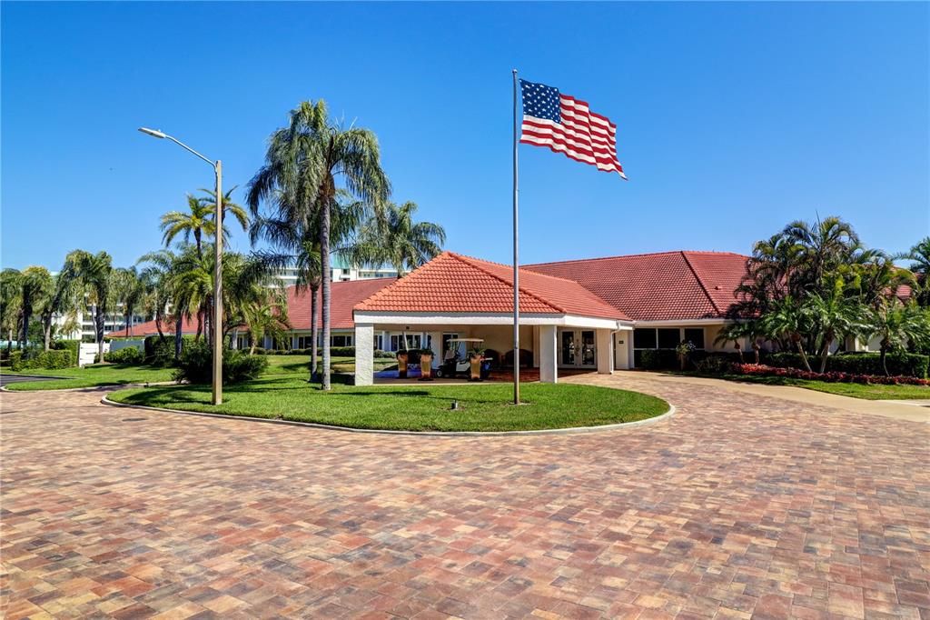 For Rent: $3,000 (2 beds, 2 baths, 1145 Square Feet)